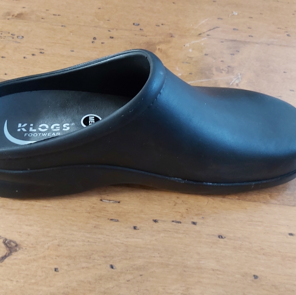 Black work slip on clogs.Slip resistant  sz 12.Condition is almost new! - Picture 2 of 4